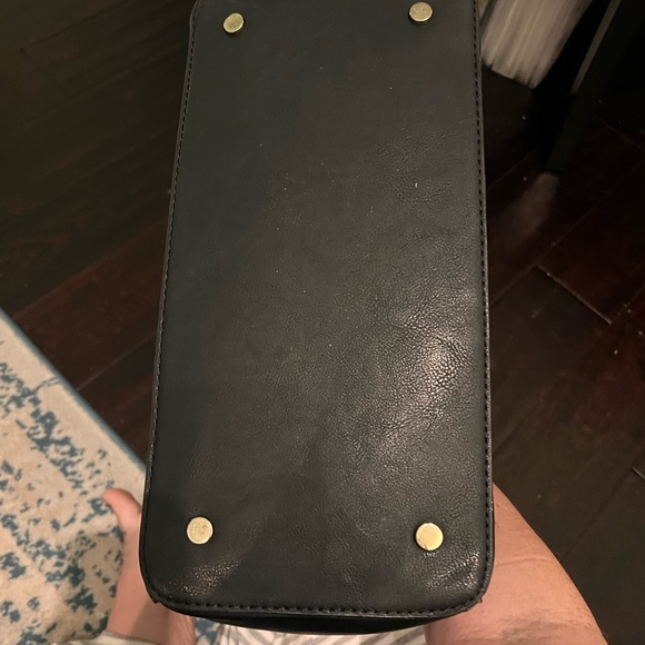 Sold - Picture 6 of 9